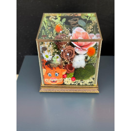 ÖZEL KUTUDA SOLMAYAN GÜL