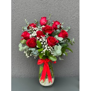 PAŞABAHÇE VAZODA 9 KIRMIZI GÜL