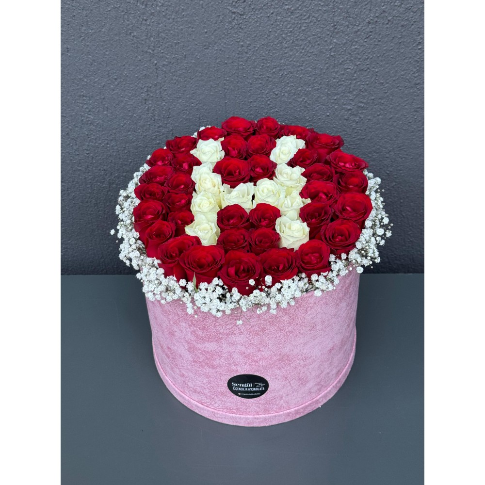 KİŞİYE ÖZEL KUTUDA GÜL