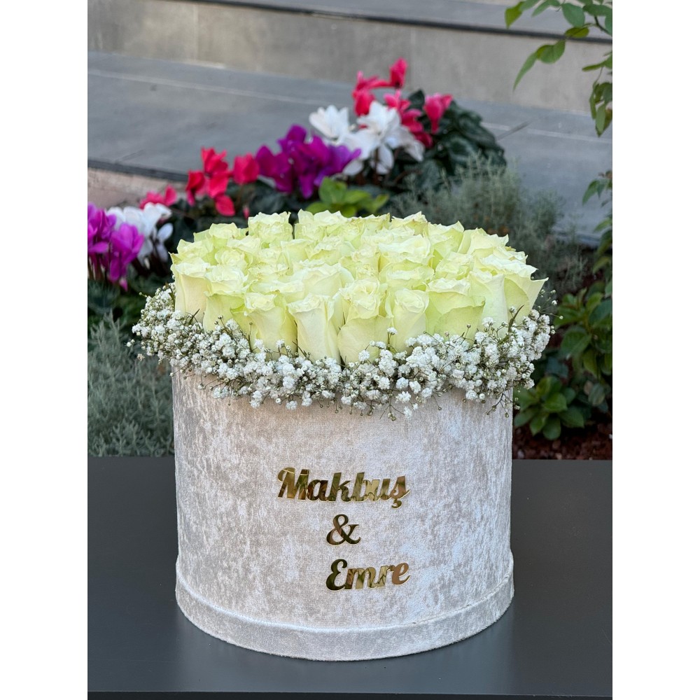 KİŞİYE ÖZEL KUTUDA GÜL